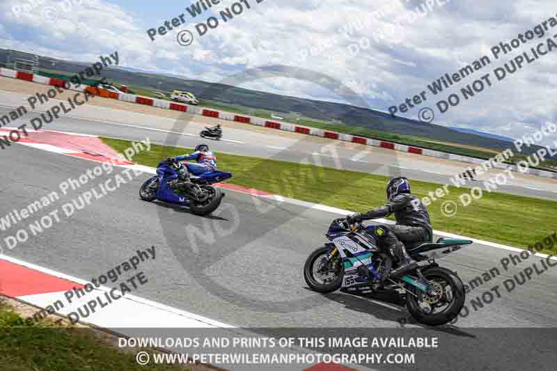 cadwell no limits trackday;cadwell park;cadwell park photographs;cadwell trackday photographs;enduro digital images;event digital images;eventdigitalimages;navarra;no limits trackdays;peter wileman photography;racing digital images;trackday digital images;trackday photos